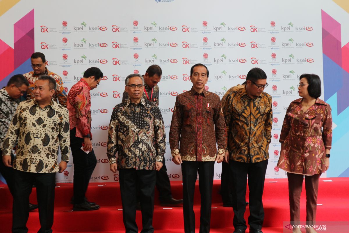 Perdagangan di BEI awal 2020 dibuka Presiden Jokowi