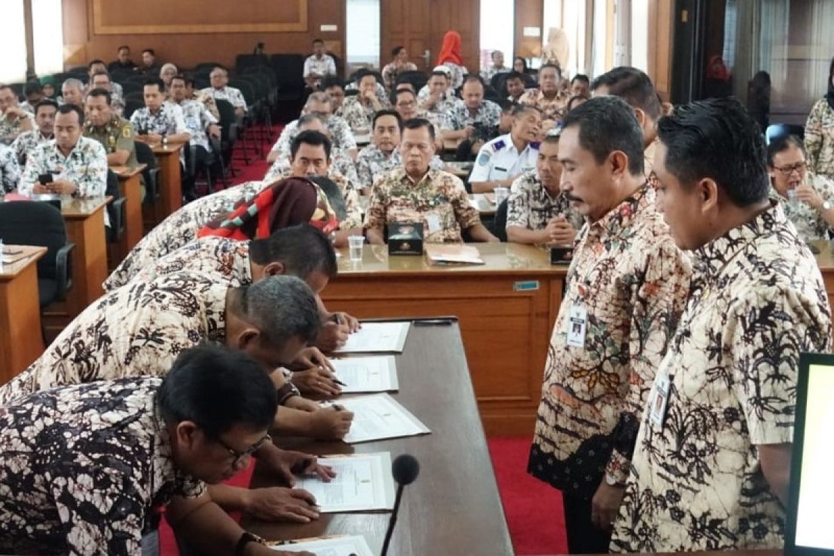 Semua OPD di Kabupaten Pati tanda tangani pakta integritas