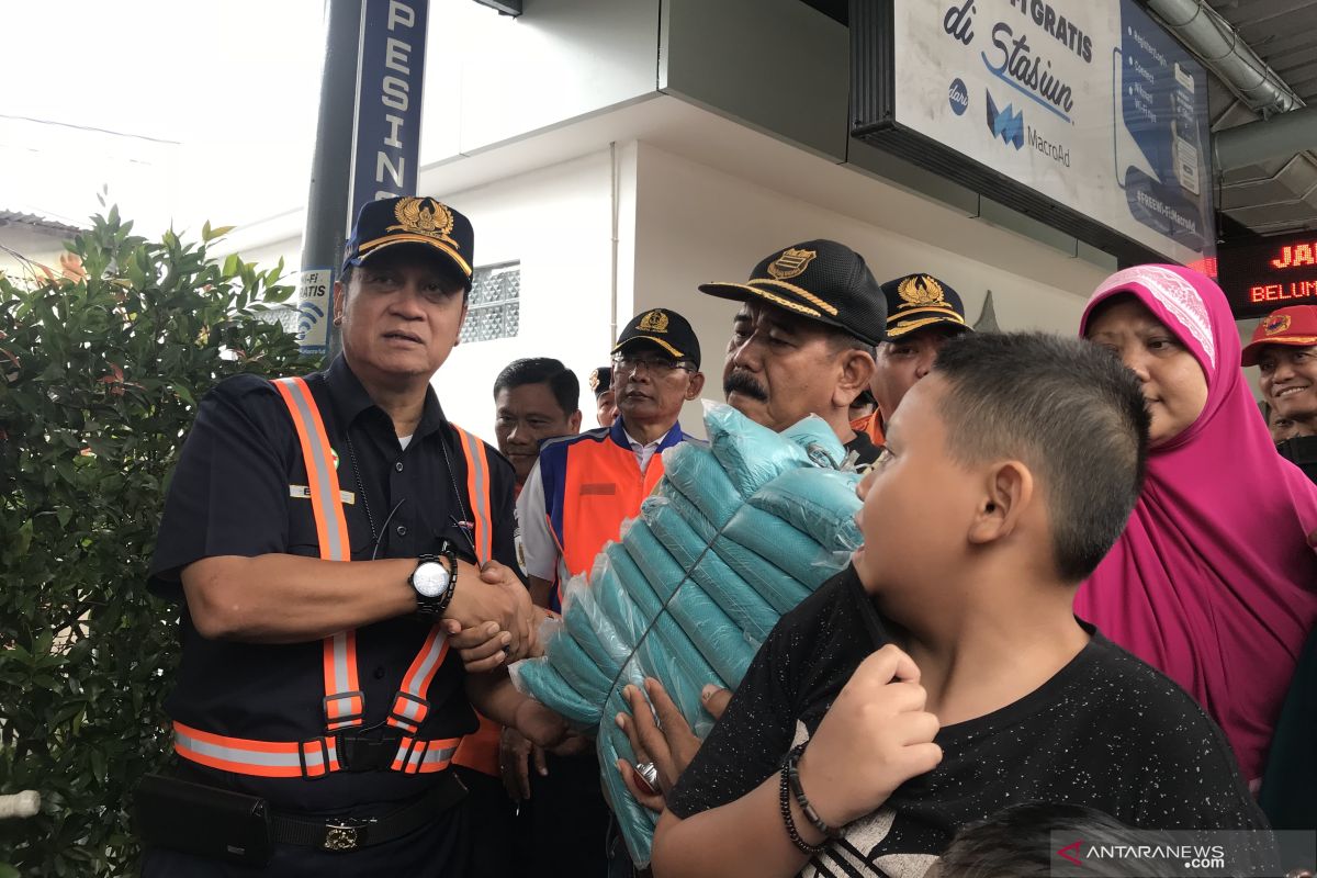 KAI siapkan kereta klinik bagi pengungsi banjir di Jakarta