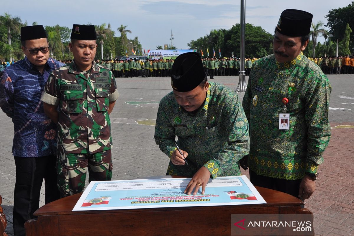 ASN Kemenag Gresik deklarasikan zona integritas bebas dari korupsi