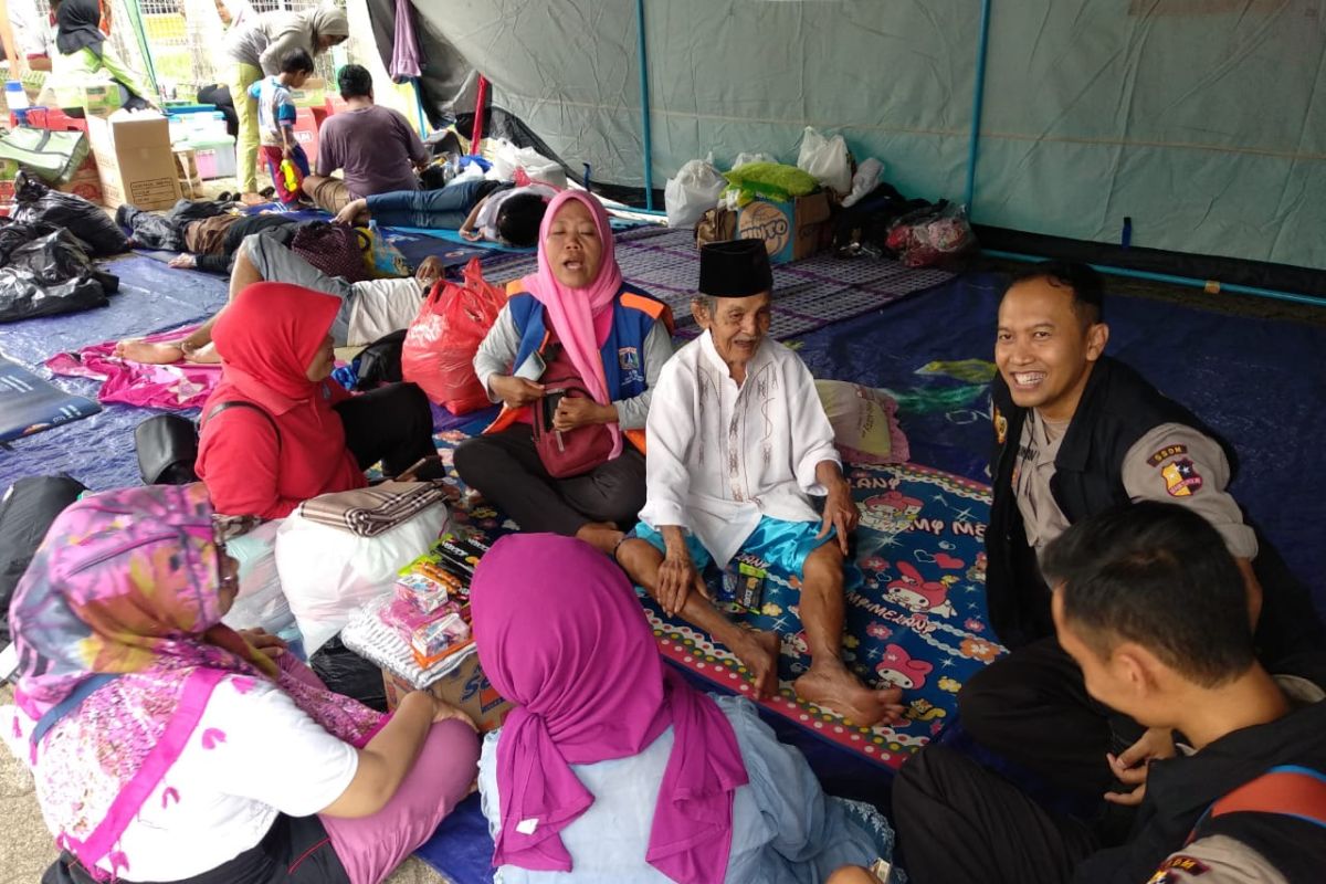 Warga Cipinang Melayu diimbau cek kondisi rumah pasca banjir