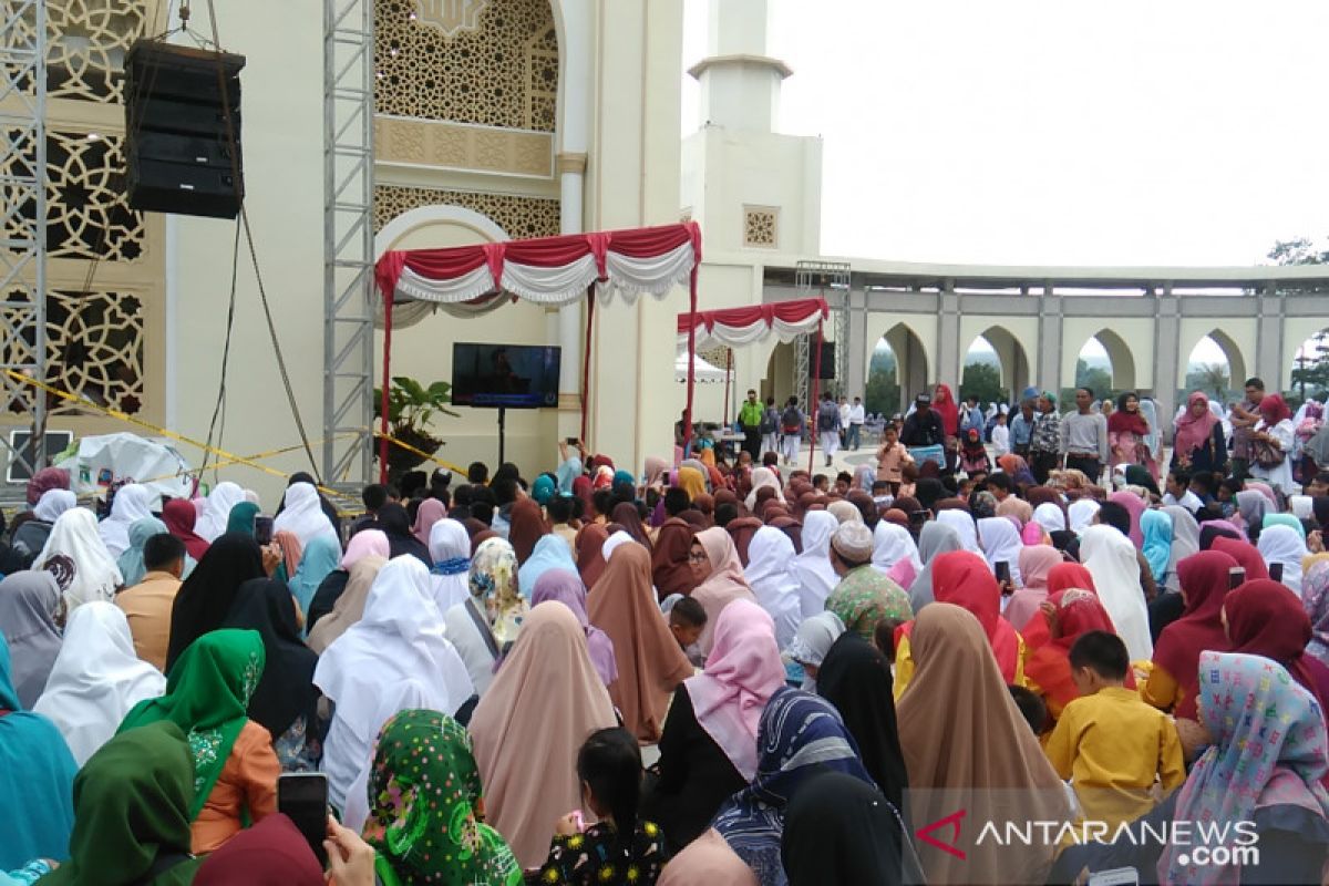 Ustaz Somad berharap Islamic Center Padang Panjang jadi ikon wisata religi di Sumatera