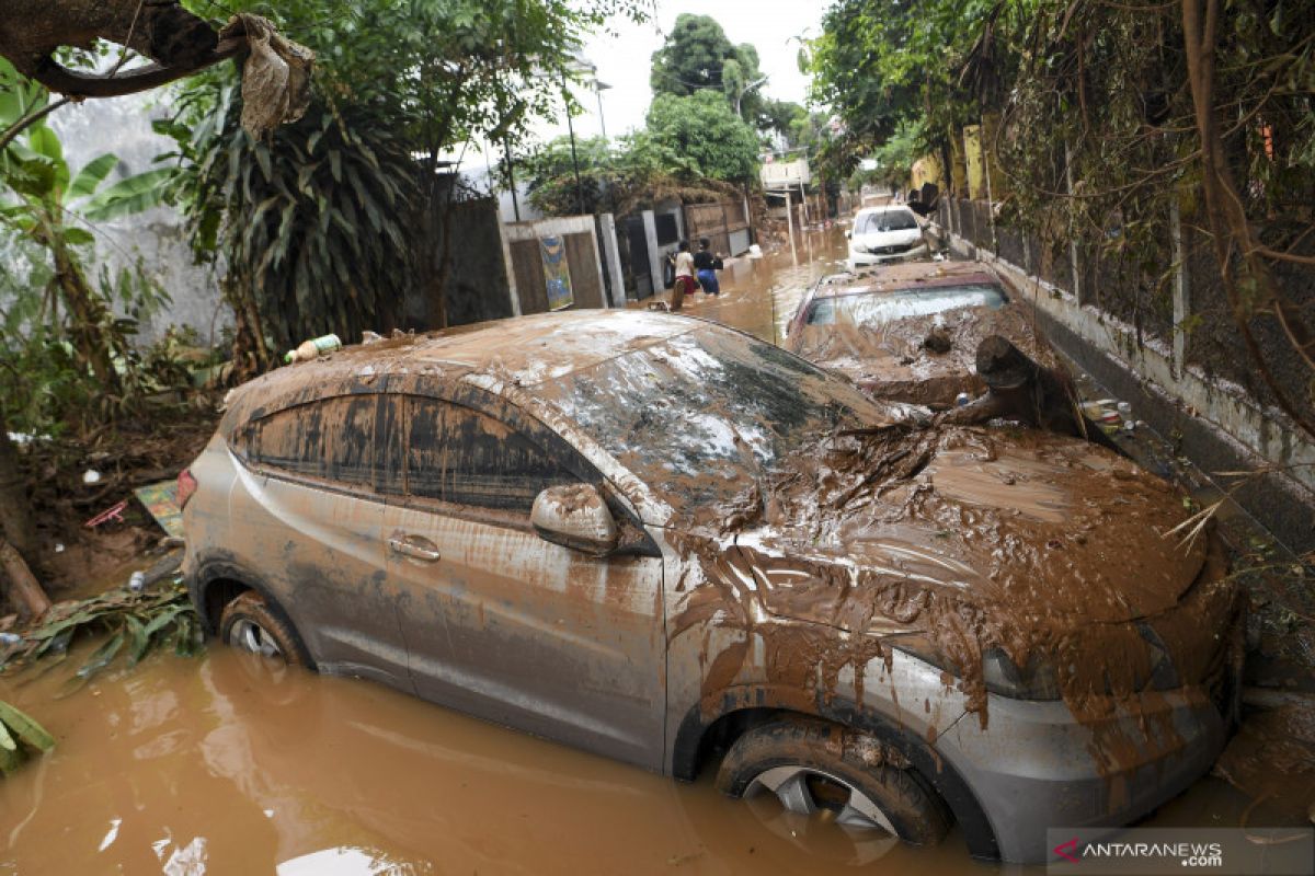 Jasindo bangun posko pelaporan klaim korban banjir