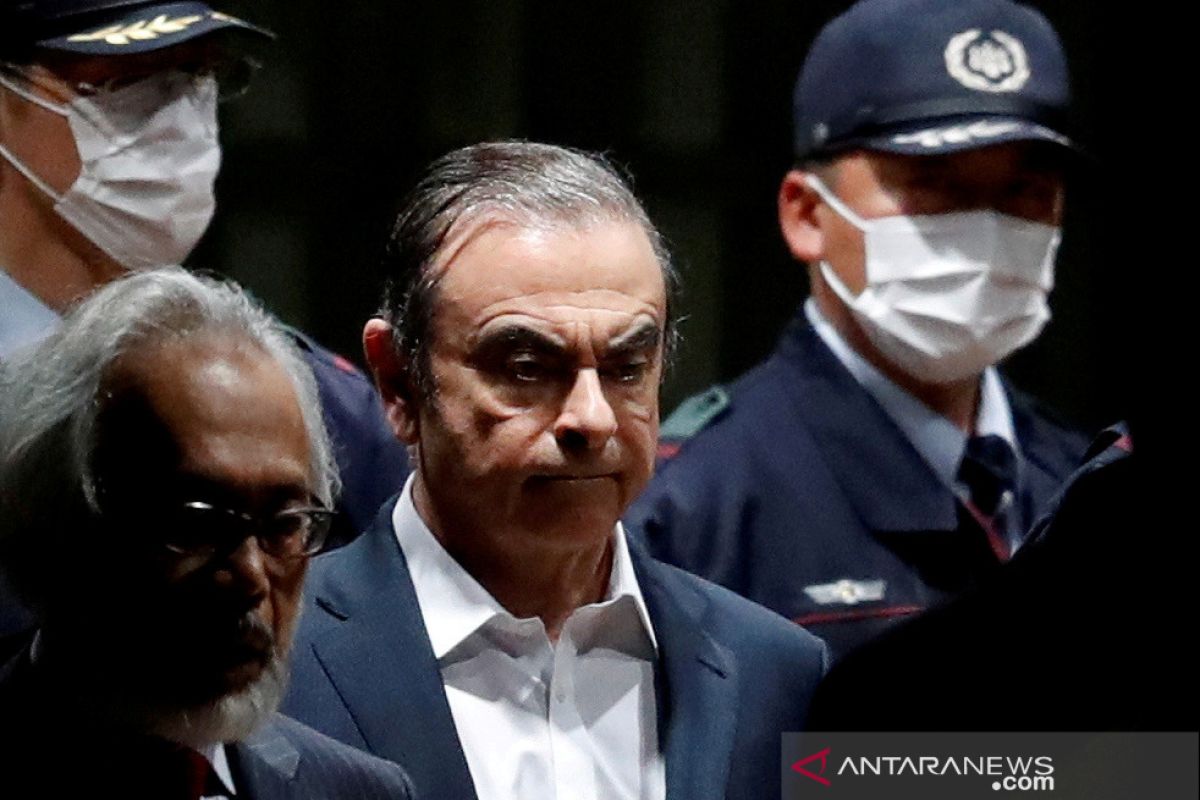 Ghosn tuding Presiden Prancis terlibat di krisis Renault-Nissan