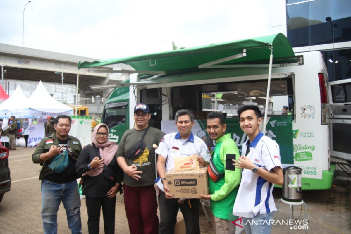 Dompet Dhuafa terima bantuan masyarakat  untuk warga terdampak banjir