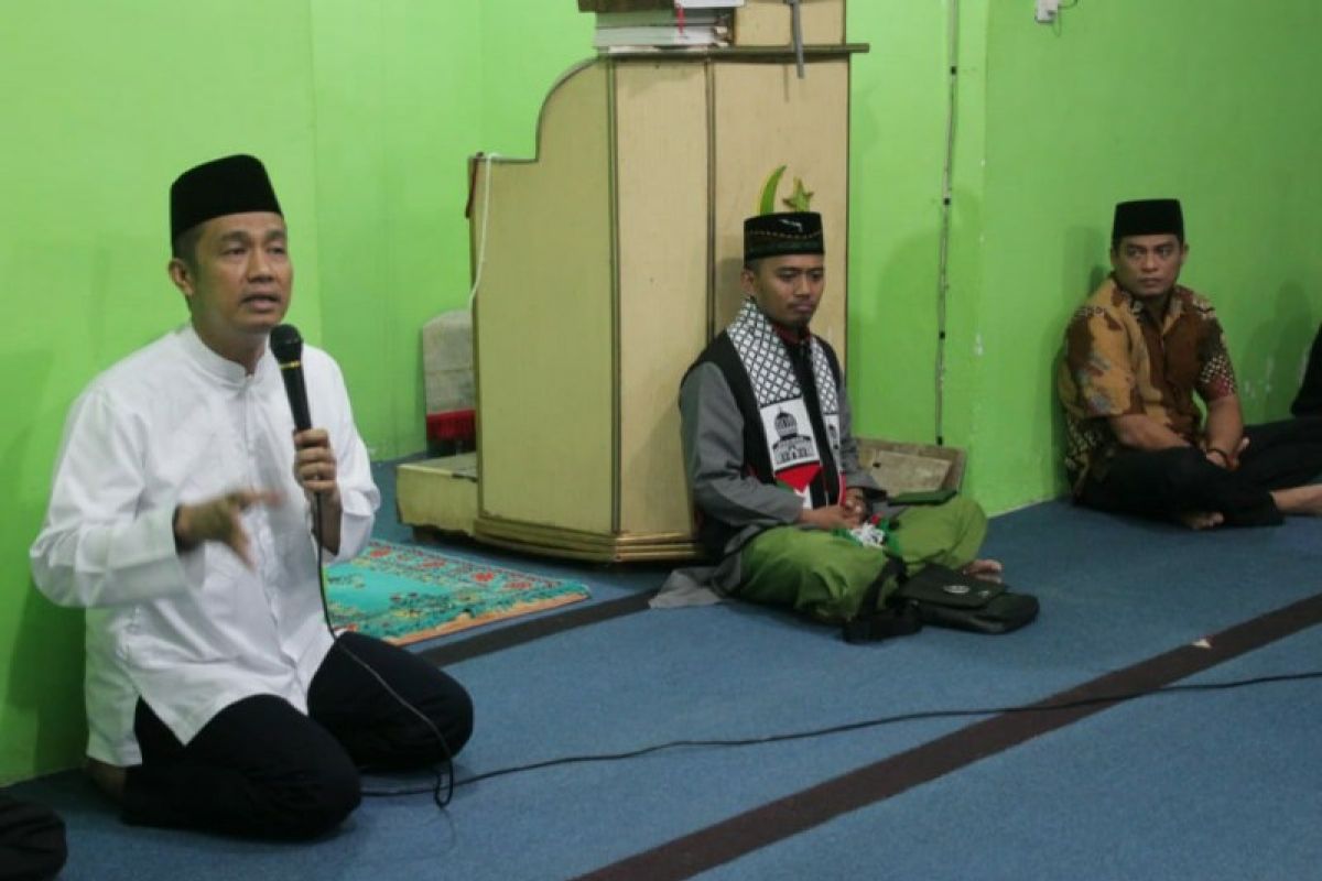 Wali Kota Pematangsiantar Subuh berjamaah di Tanjung Pinggir