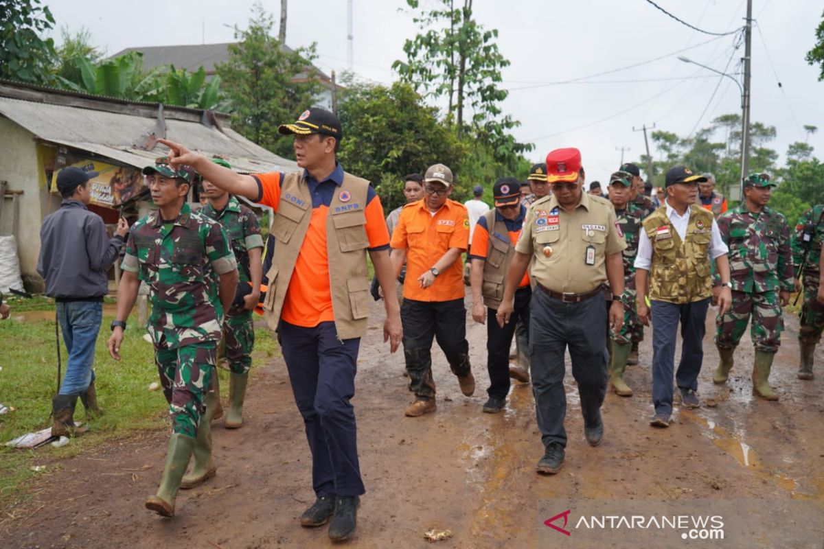 BNPB imbau warga Bogor tak menanam tanaman semusim di lereng cegah longsor