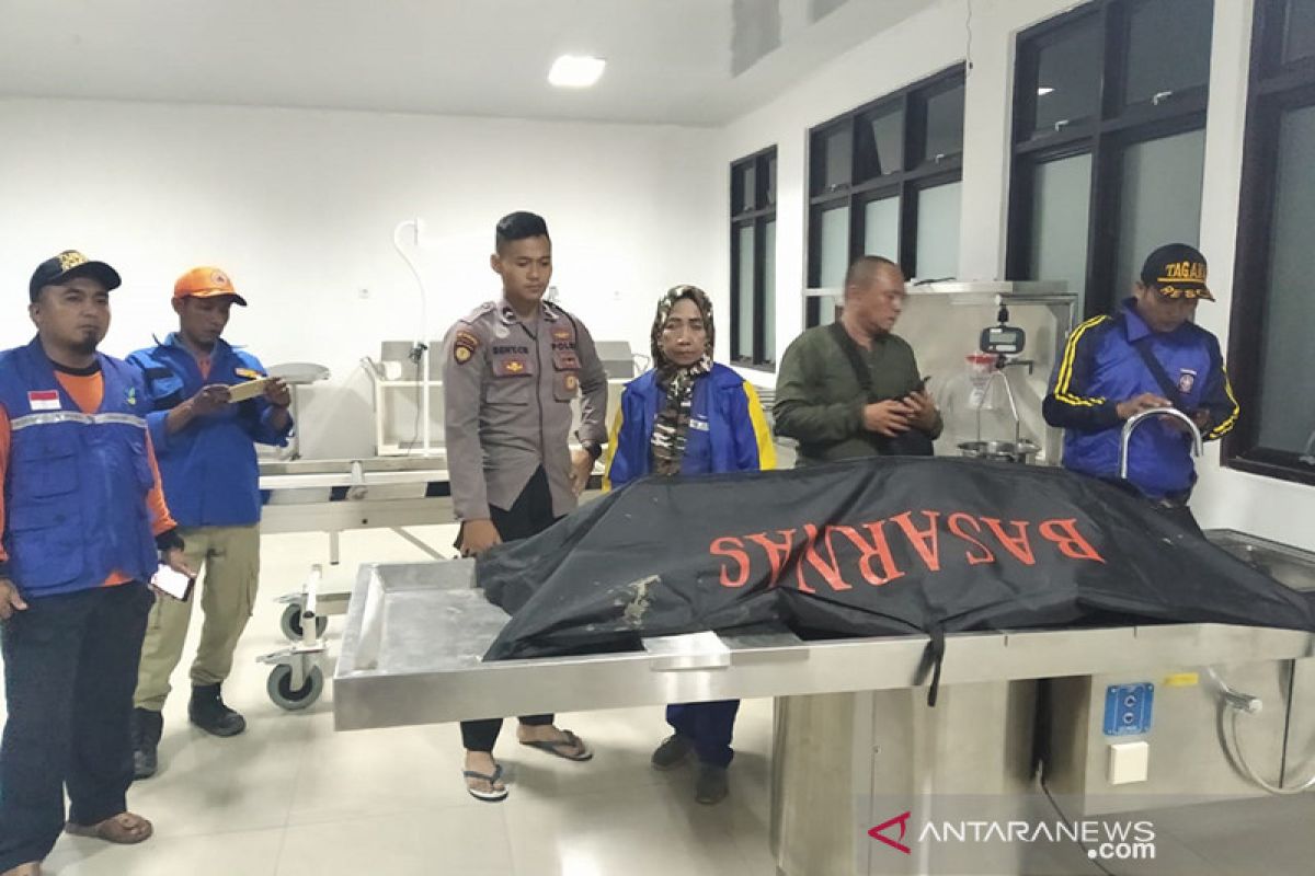 Korban tenggelam di Pantai Panjang Bengkulu ditemukan meninggal