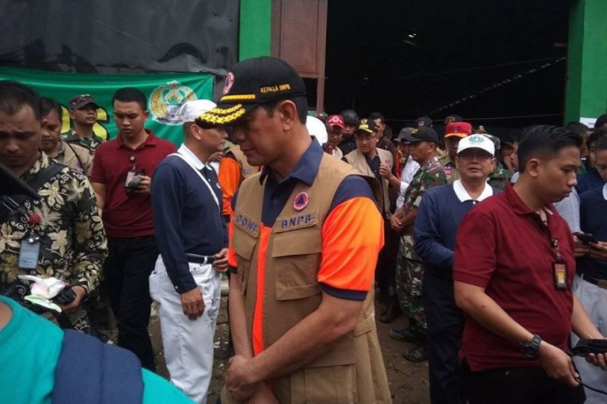 Menko PMK minta korban banjir di Lebak dapat pelayanan dasar