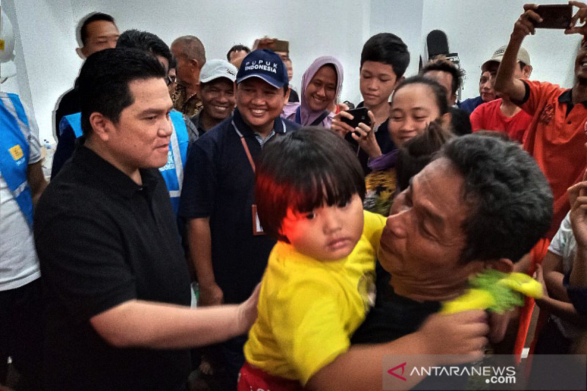 Pengungsi akibat banjir dan longsor Jabodetabek mulai kembali ke rumah