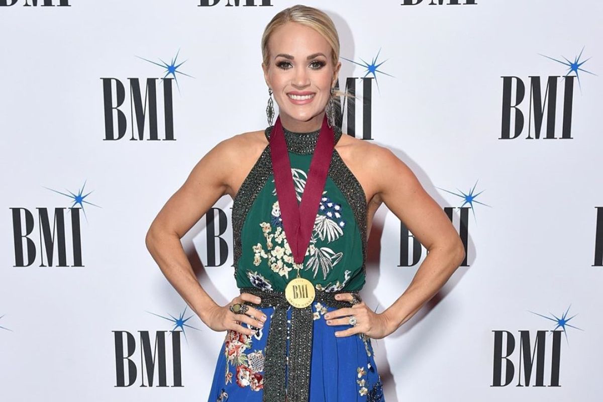 Carrie Underwood prioritaskan latihan fisik ketimbang perawatan kulit