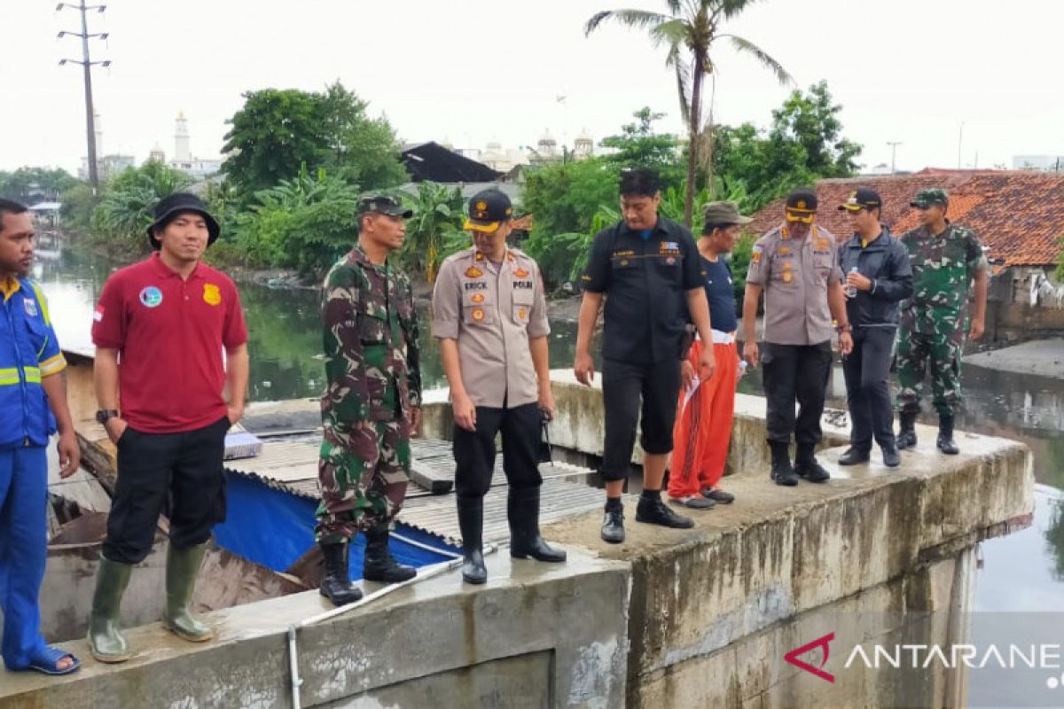 Drainase di Jakarta Barat butuh perbaikan