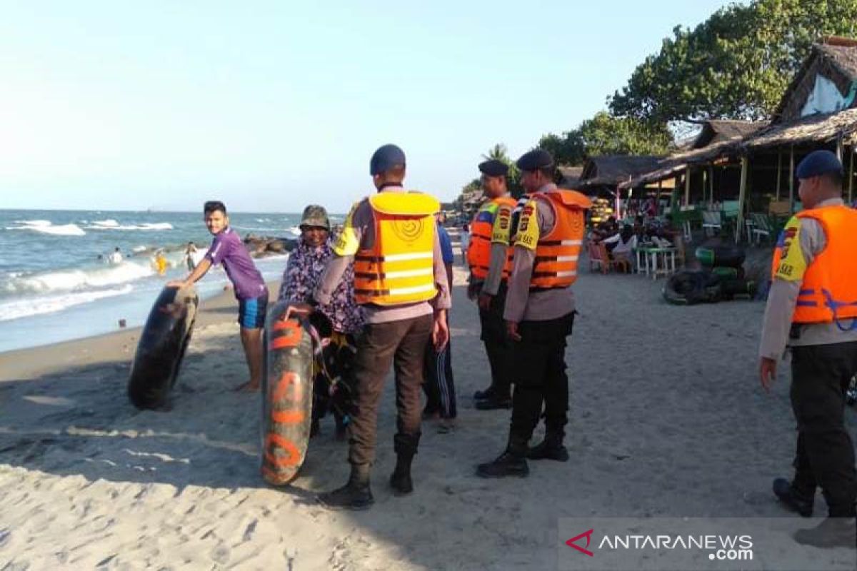 Siap siaga bencana, Brimob Polda Aceh jaga objek wisata di Lhokseumawe