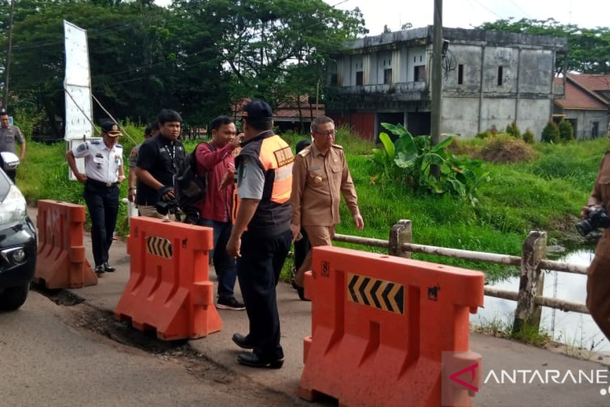 Jembatan Rasau Jaya yang amblas segera diperbaiki