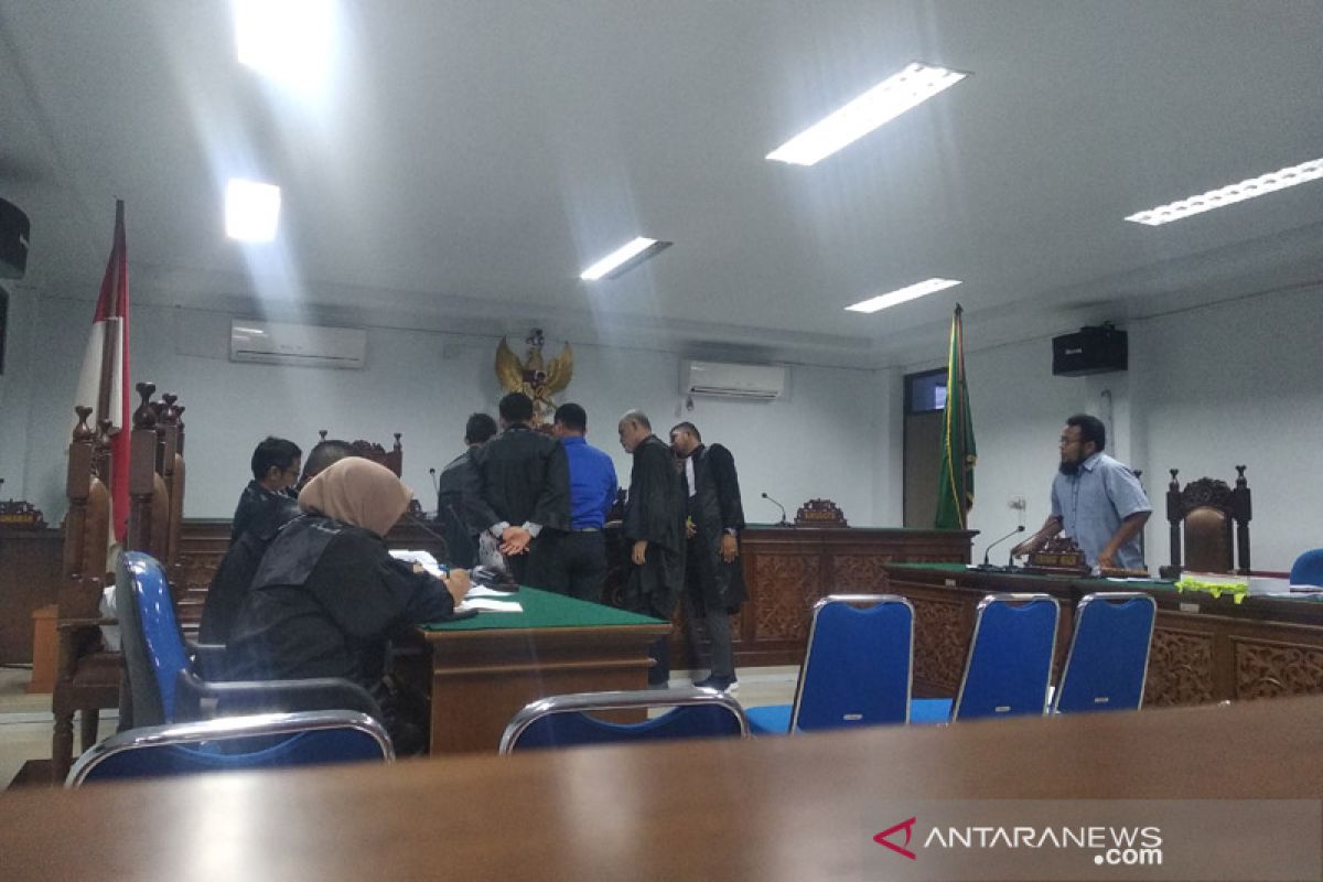 Majelis hakim tunda sidang korupsi mantan Wali Kota Sabang