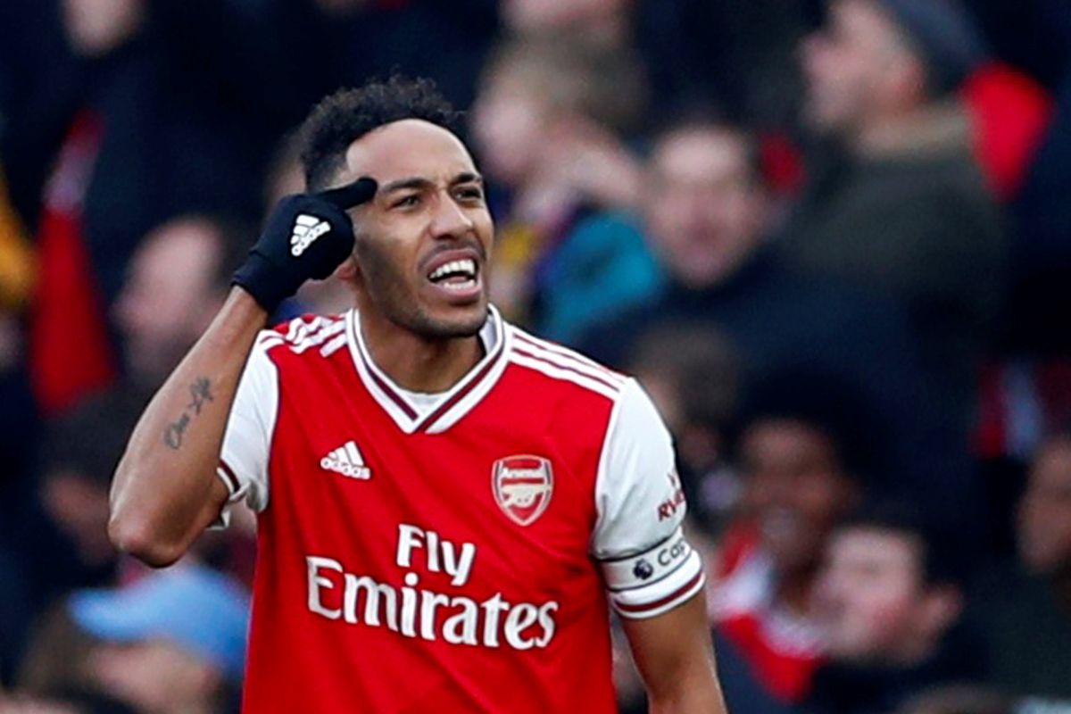 Aubameyang berusaha keras antarkan Arsenal ke puncak