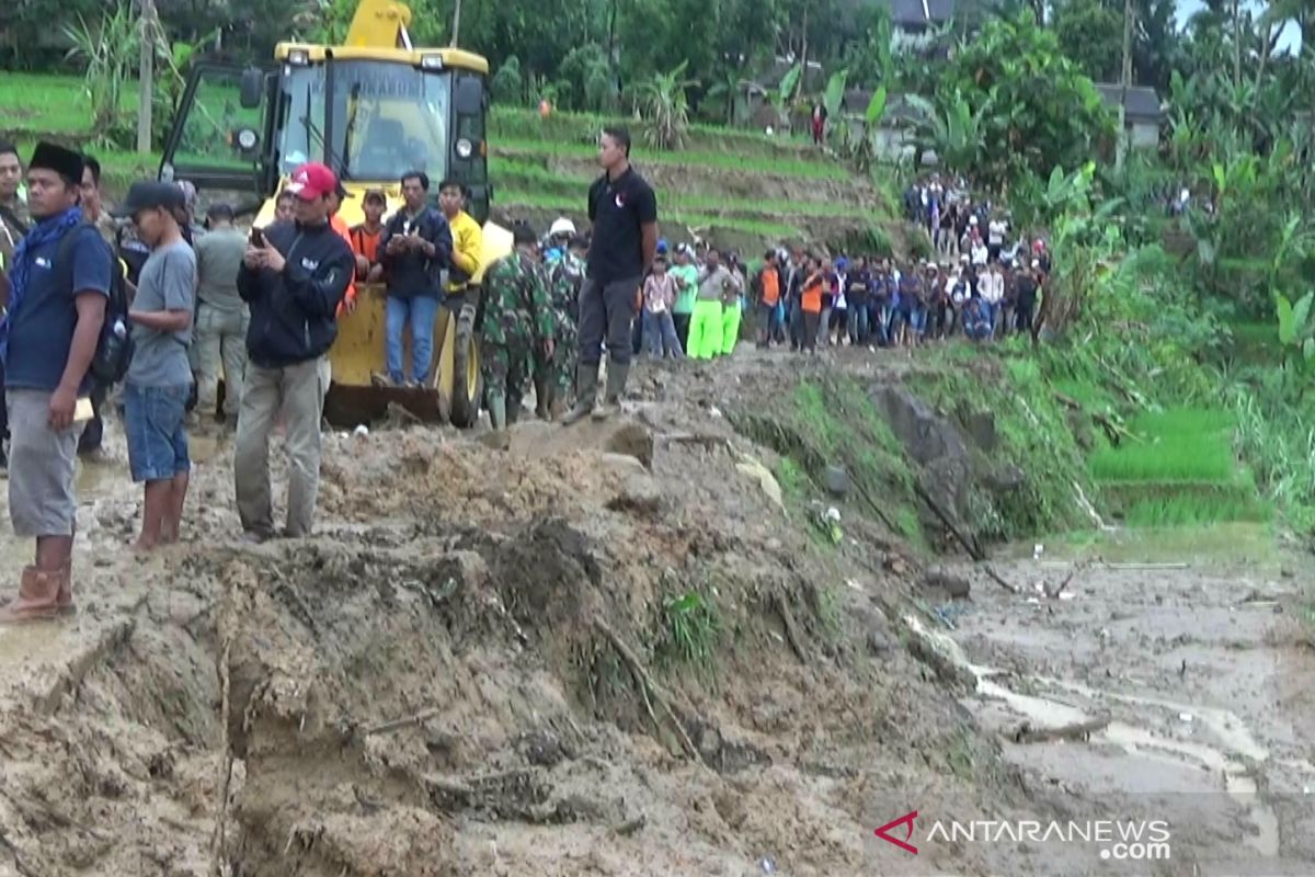 Kabupaten Sukabumi dilanda 750 kejadian bencana selama 2019