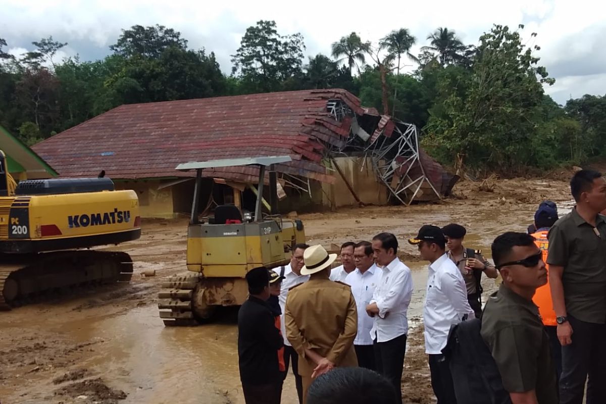 Presiden Jokowi minta tambang emas ilegal dihentikan