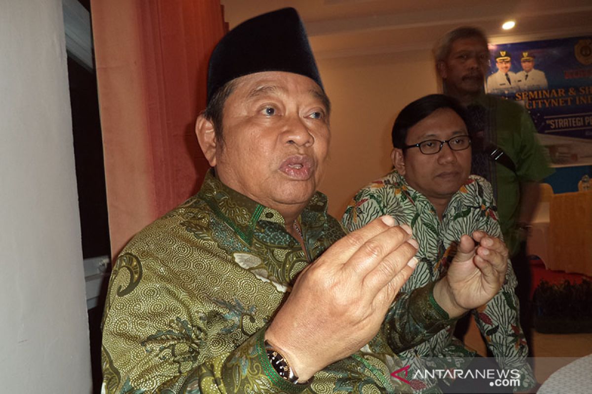 KPK periksa Bupati Sidoarjo di Mapolda Jatim