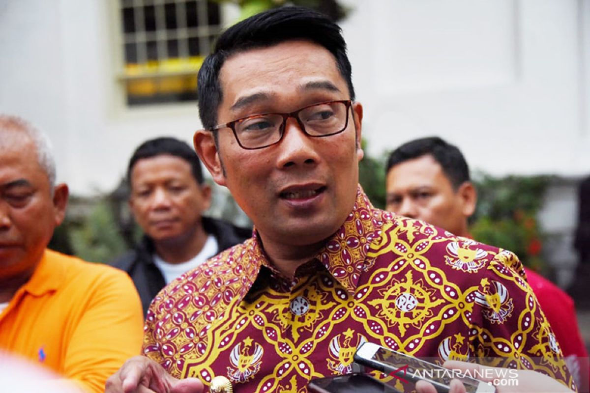 Ridwan Kamil kumpulkan kepala daerah terkait penanganan banjir