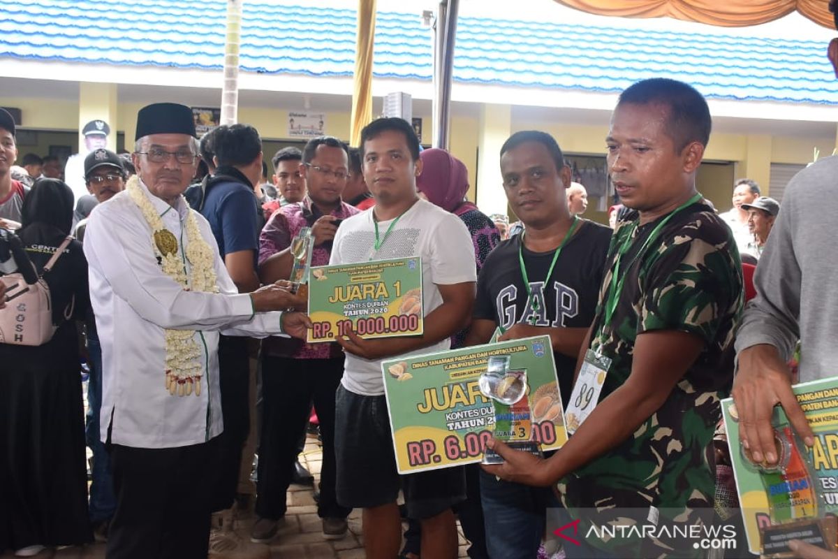 'Duri Hitam' berhasil jadi juara kontes Durian Banjar 2020