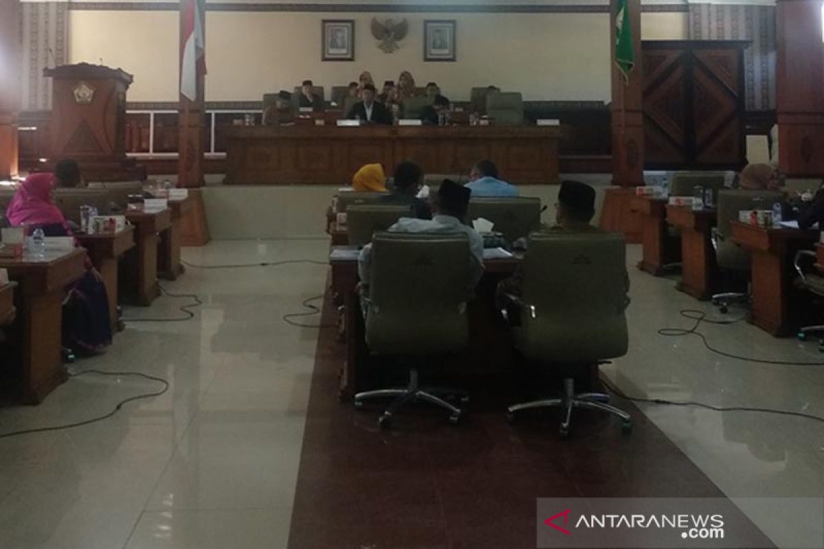 Dewan setujui dua Raqan Aceh Tengah, ada dua dinas baru