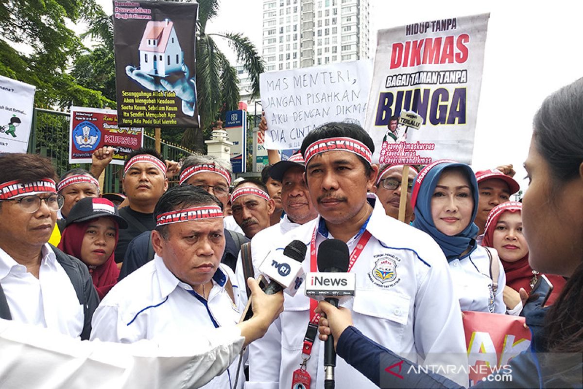 Pegiat pendidikan nonformal desak bertemu dengan Nadiem Makarim