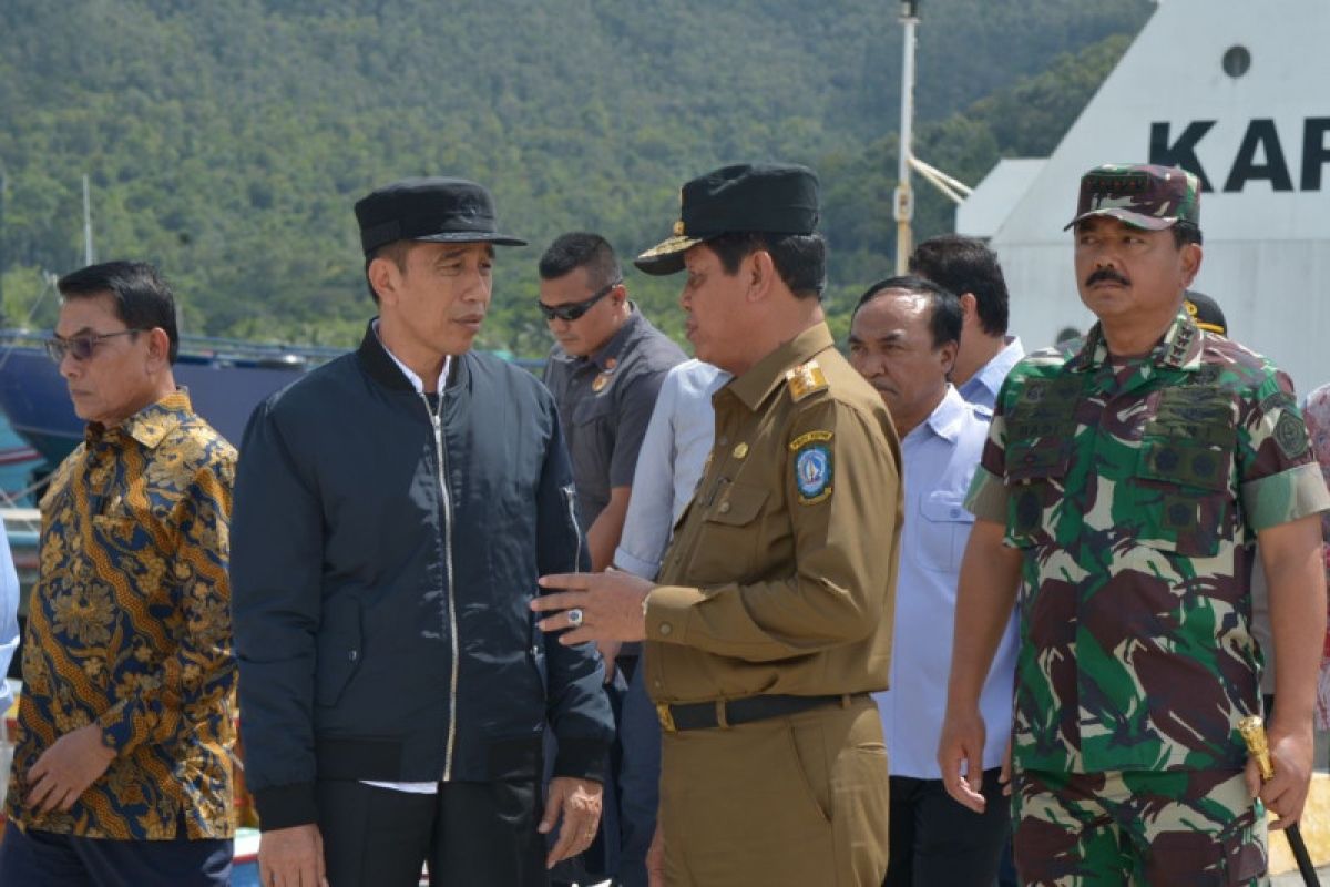 Politik kemarin, Natuna masuk NKRI hingga kerja sama atasi banjir