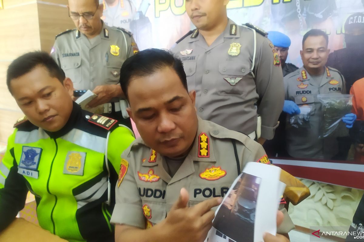 Turis Amerika ditangkap polisi karena tabrak dua pengendara motor