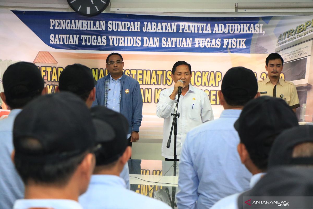 Sekda Herman Suwarman: Program PTSL bantu perekonomian masyarakat Kota Tangerang