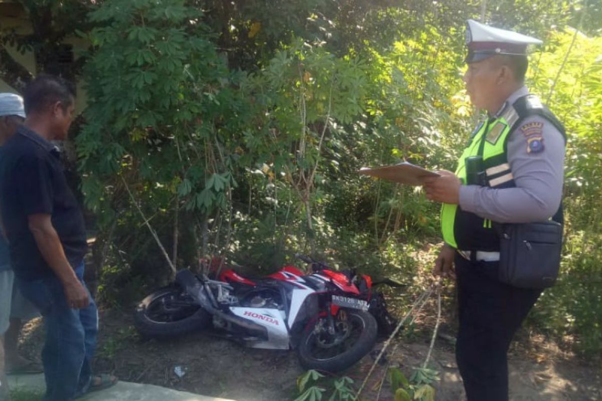 Nenek pejalan kaki tewas tertabrak motor di Simalungun