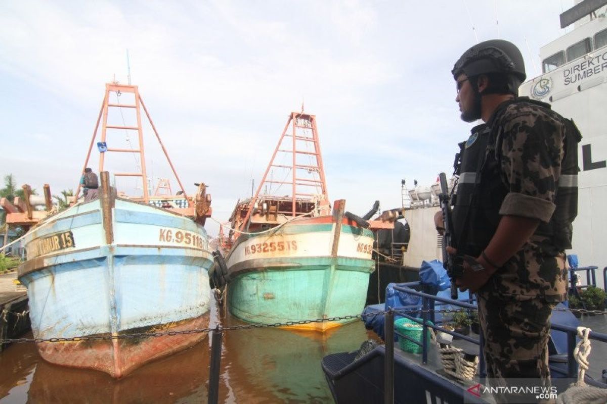 Dirjen KKP berhasil menangkap tiga kapal ikan Vietnam di Laut Natuna Utara