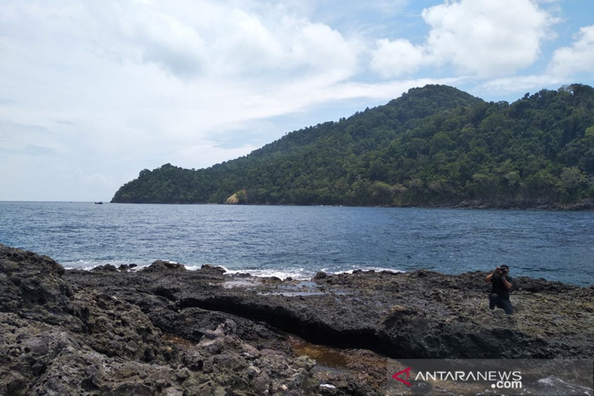Pemerintah Aceh diminta promosikan pariwisata pulau Nasi