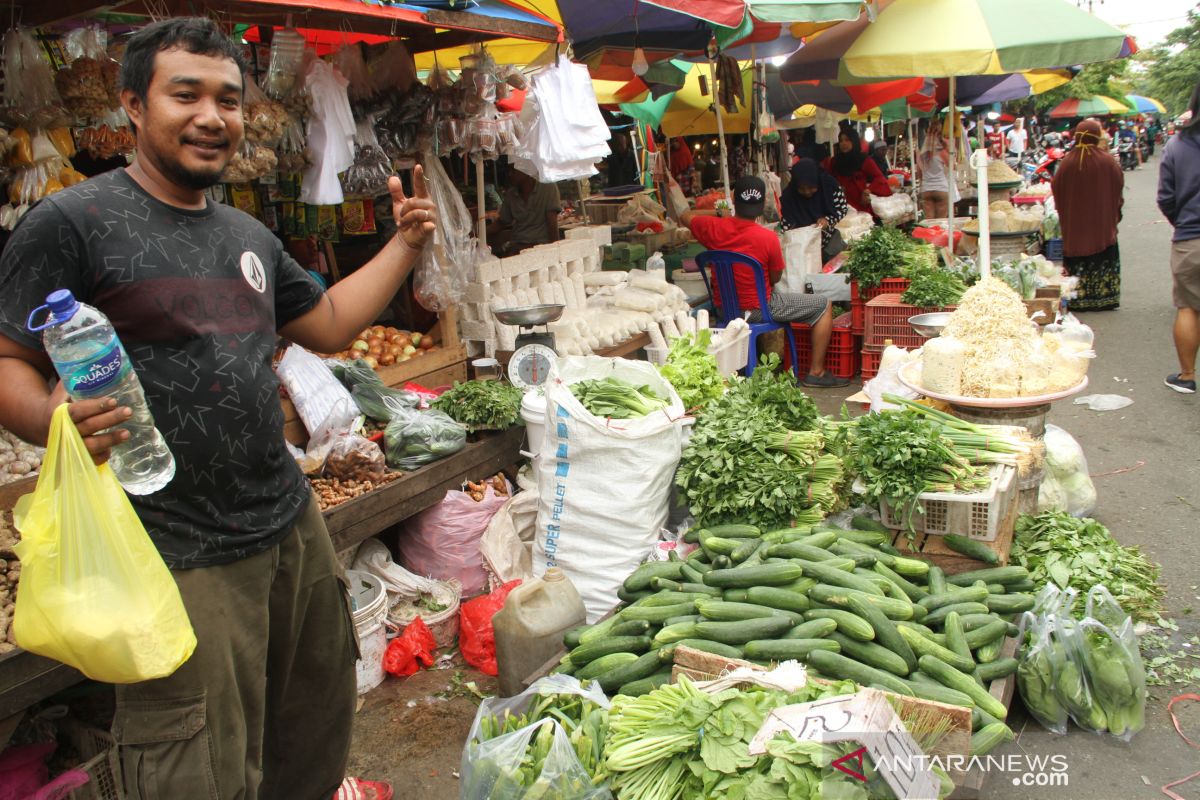 Februari ini, Balikpapan larang kantong plastik di pasar tradisional