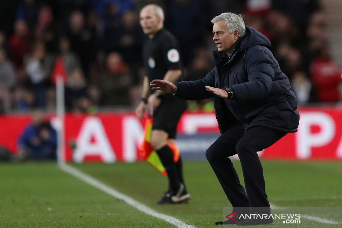 Apa bisa Mourinho hadang langkah mulus Liverpool?