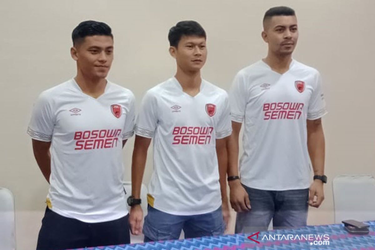 PSM boyong dua mantan pemain Semen Padang