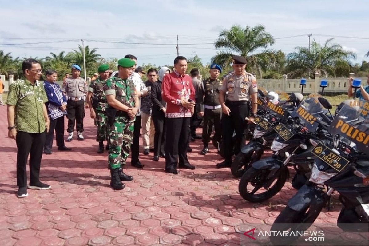 Kapolres Barsel imbau masyarakat di bantaran sungai waspadai banjir