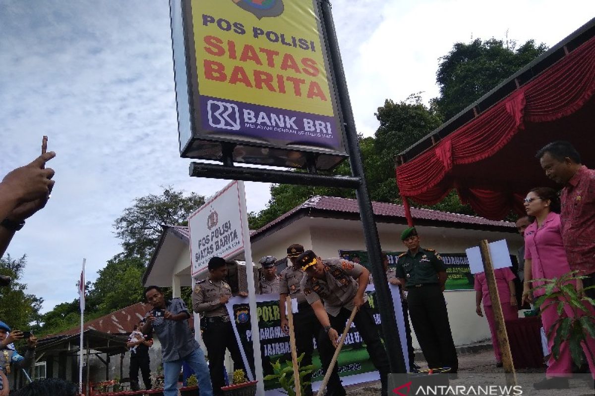 Resmikan pos polisi Siatasbarita, AKBP Horas : Percepat pelayanan