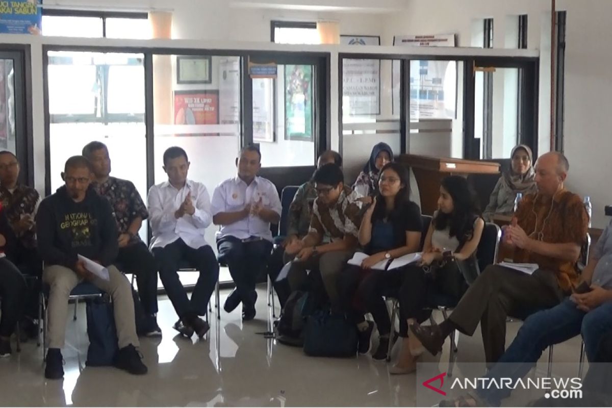 PMI-USAID tinjau program kesiapsiagaan gempa bumi di Sukabumi