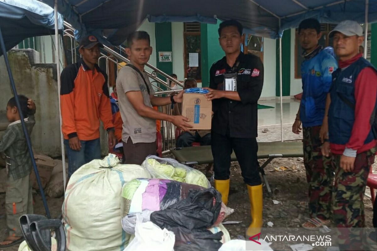 ACT Sumsel kirim bantuan logistik banjir Lahat