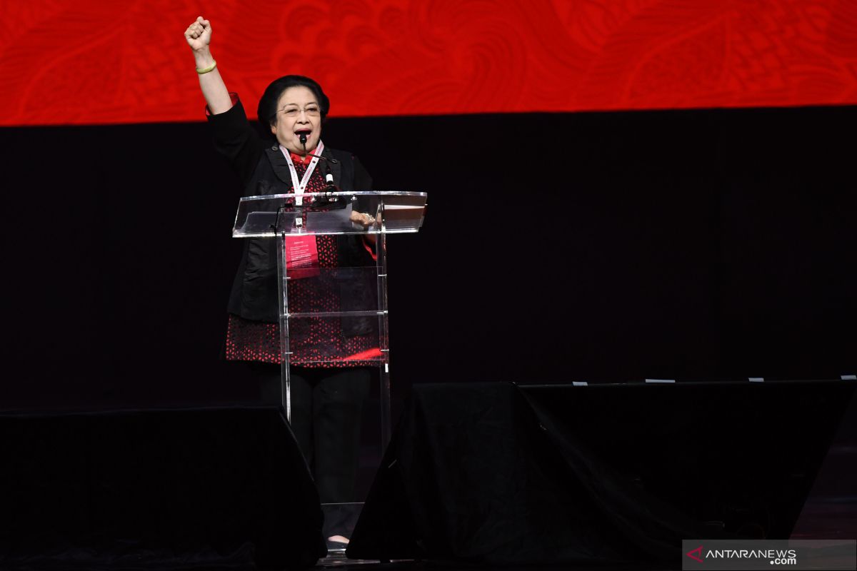 Megawati berikan arahan dalam pengumuman 45 calon kepala daerah