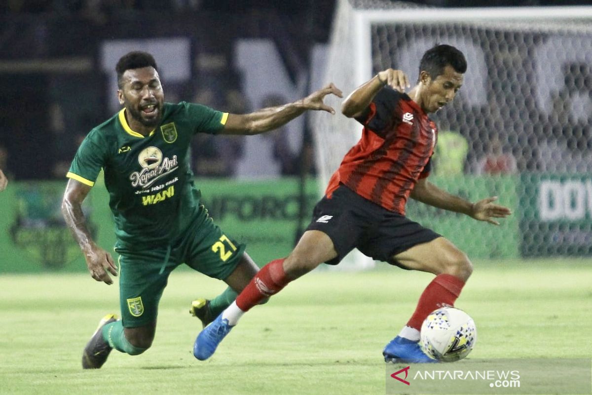 Persebaya Surabaya kalahkan Persis Solo 4-0 pada laga uji coba