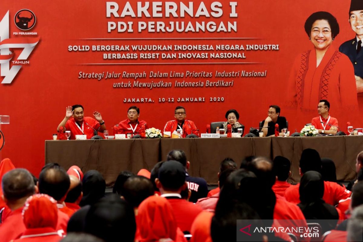 Megawati dan Hasto pantau pelaksanaan Rakernas I PDIP di JIExpo Kemayoran