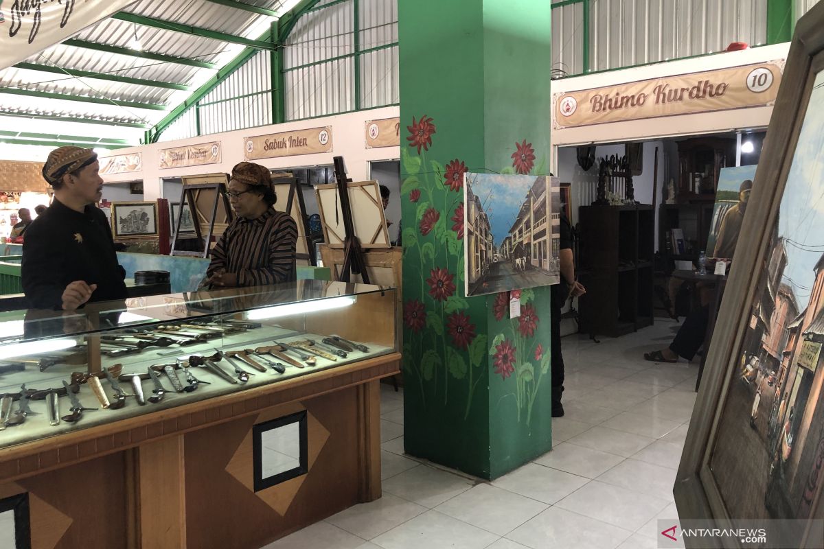Mengintip keunikan Pasar Seni Bareng Kota Malang