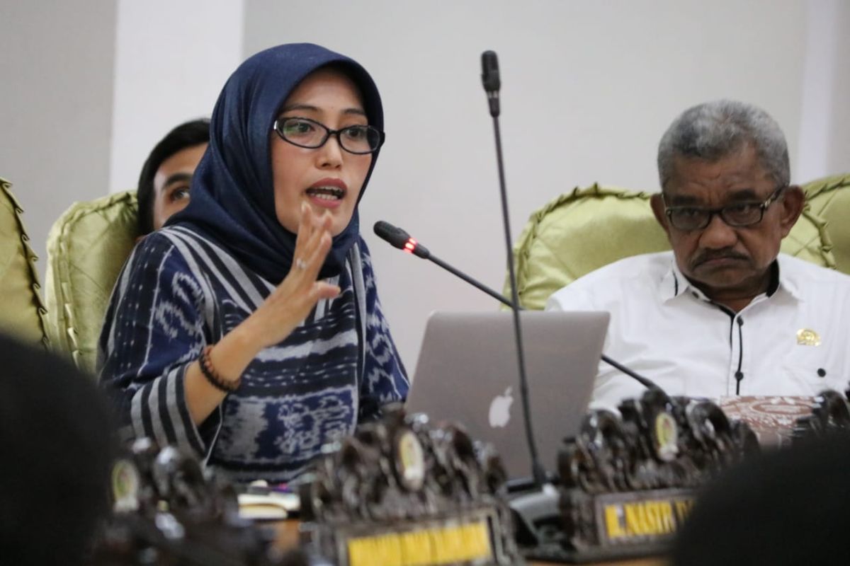 Legislator Palu : Pemkot Palu maksimalkan kelurahan lindungi perempuan