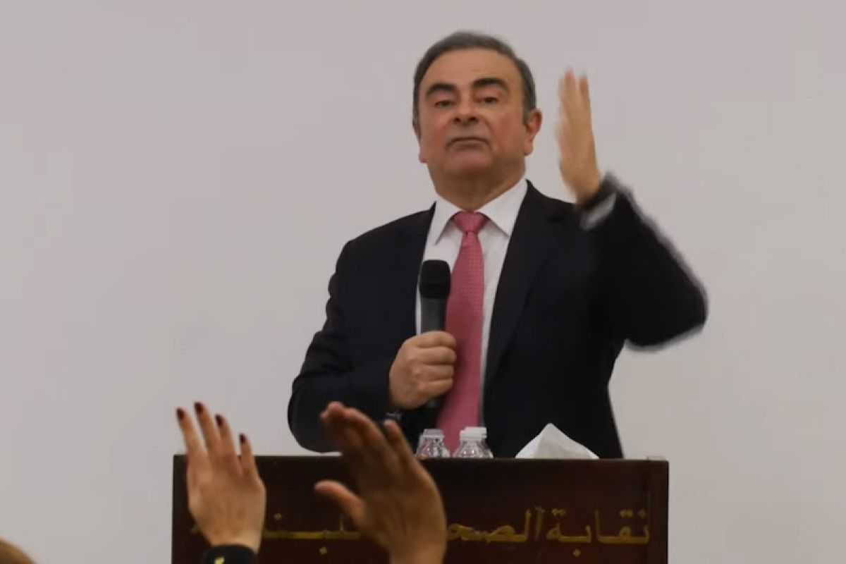 Mahalnya ongkos pelarian Carlos Ghosn