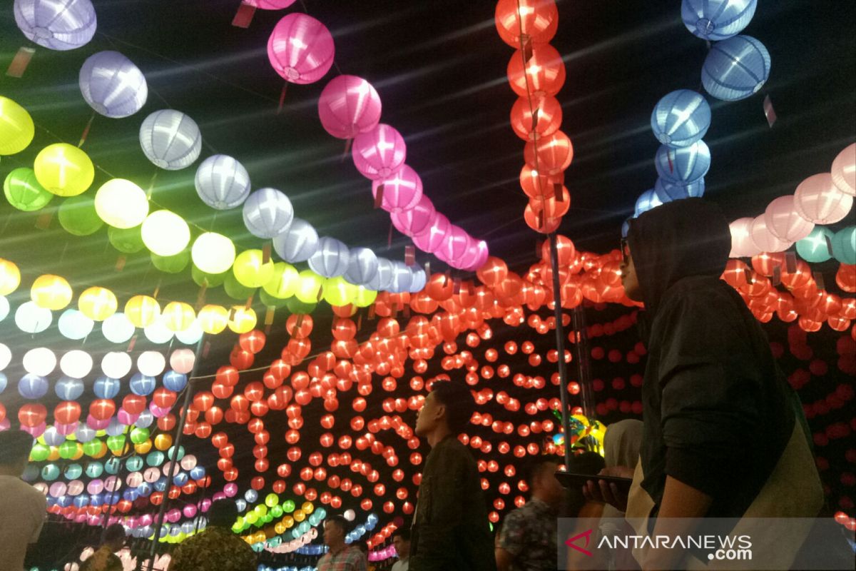 10.000 lampion sambut Imlek dan Cap Go Meh di  Palembang