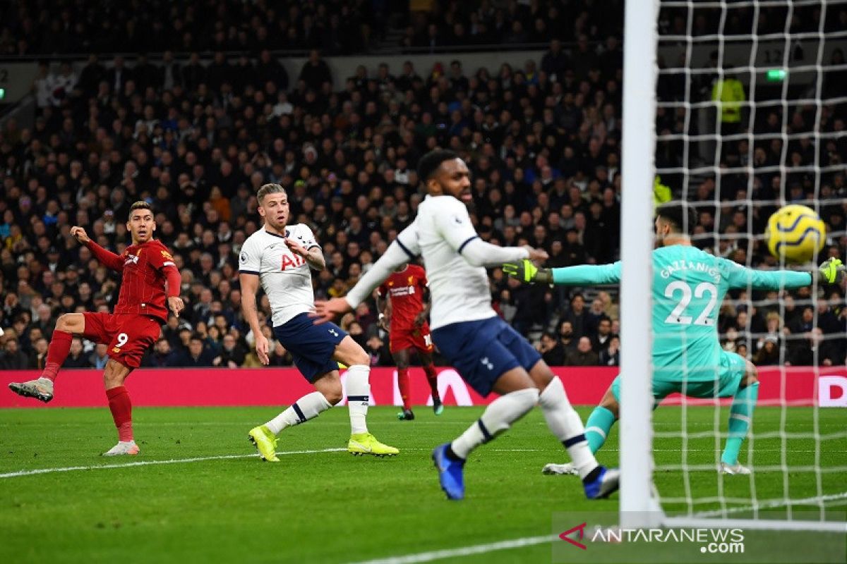 Liga Inggris: Gol tunggal Firmino bawa Liverpool menang di Tottenham