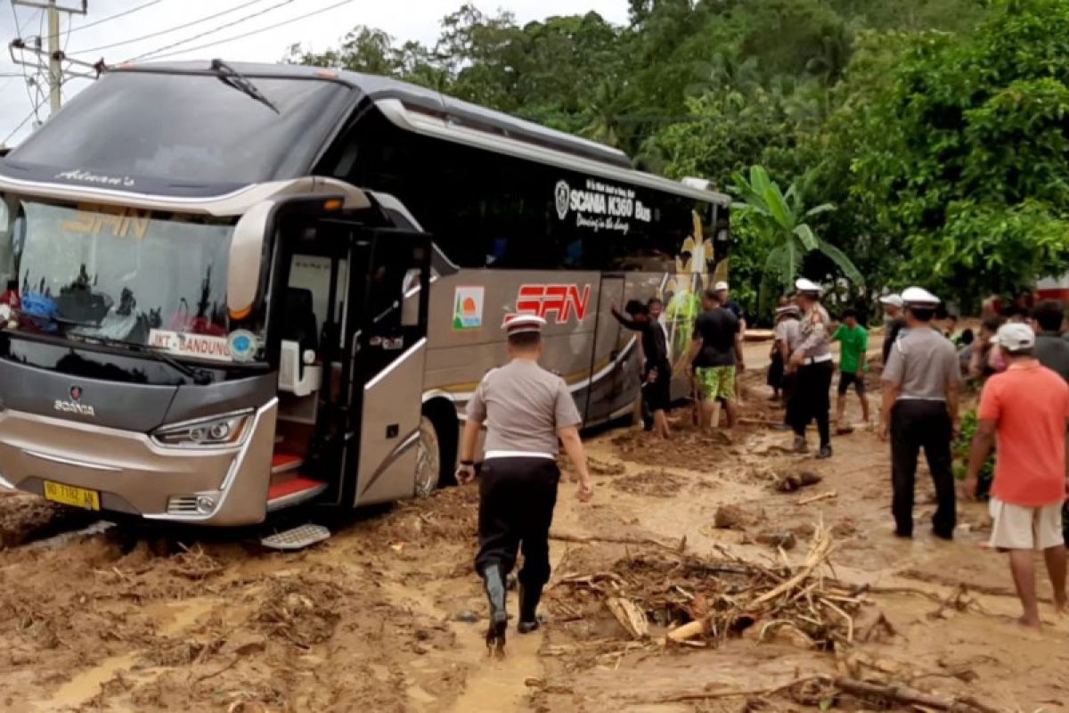 Bantuan untuk korban banjir Tanggamus masih dibutuhkan