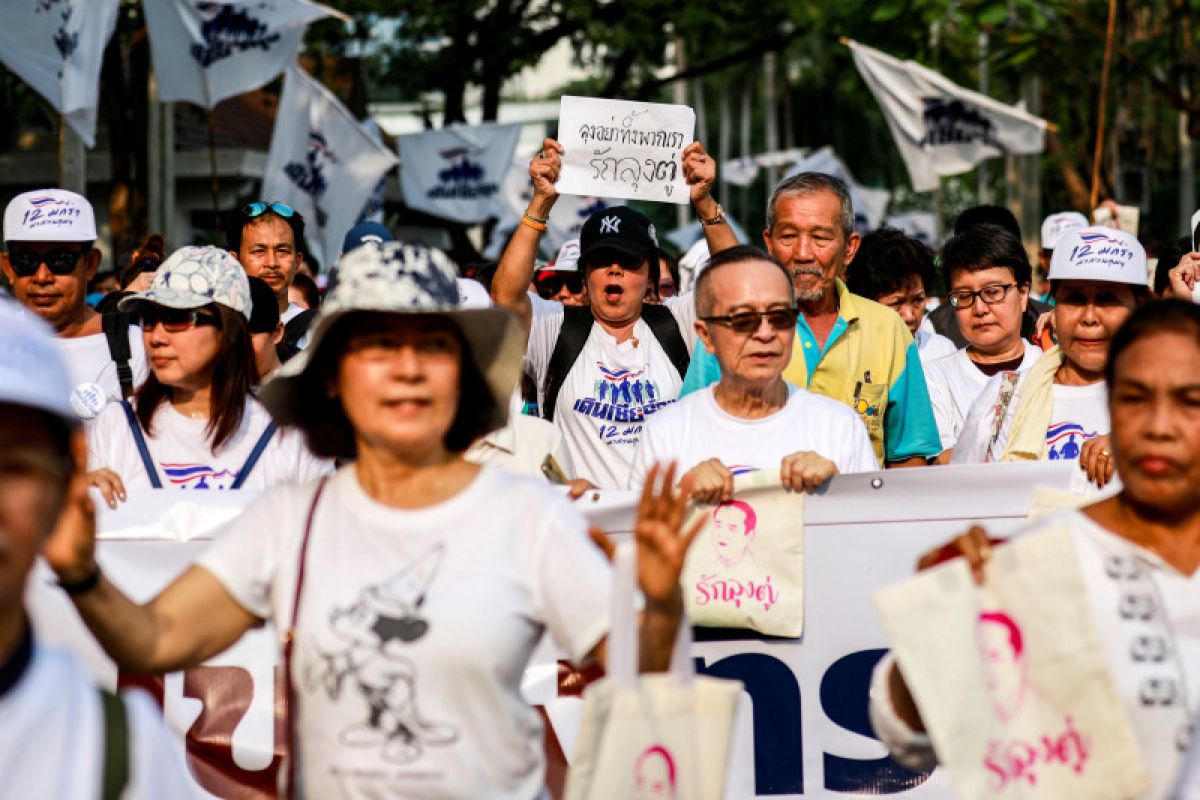 Ribuan orang ikuti lari antipemerintah di Thailand